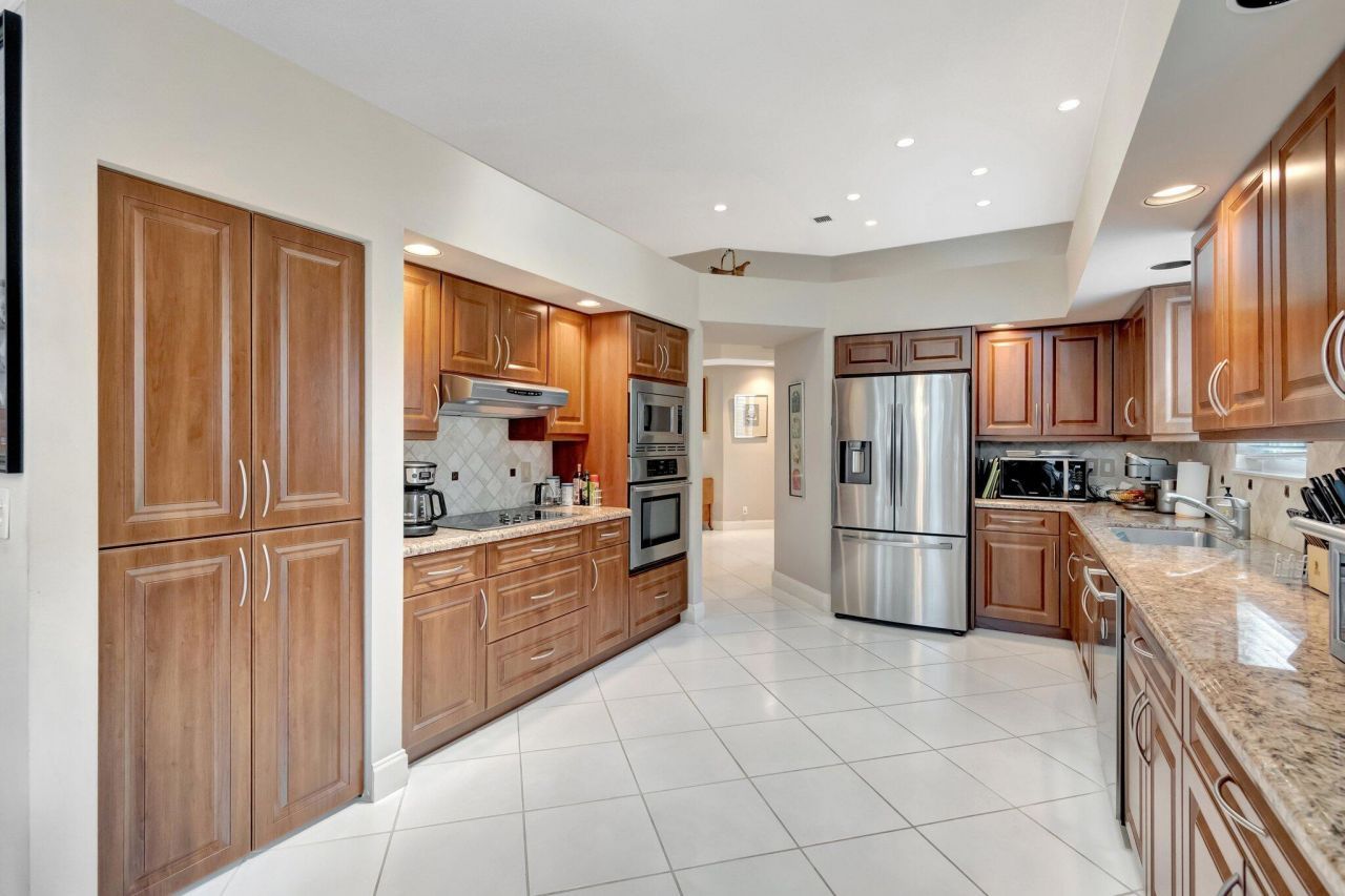 6429 Three Lakes Lane, Boynton Beach, FL 33437 Photo