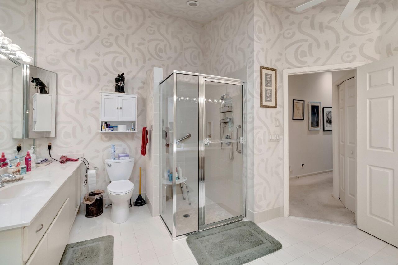 6429 Three Lakes Lane, Boynton Beach, FL 33437 Photo