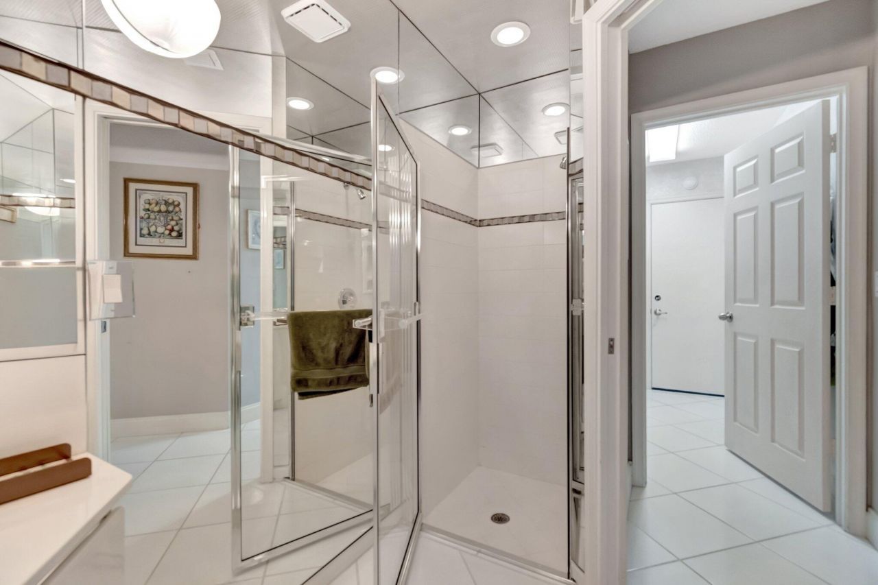 6429 Three Lakes Lane, Boynton Beach, FL 33437 Photo