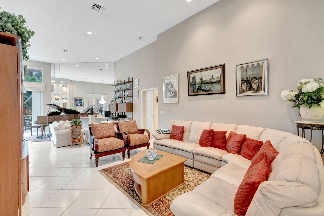 6429 Three Lakes Lane, Boynton Beach, FL 33437 Photo