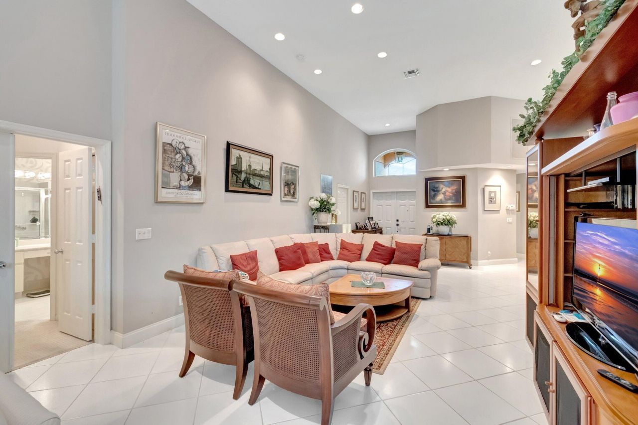 6429 Three Lakes Lane, Boynton Beach, FL 33437 Photo