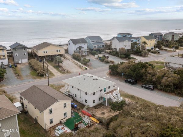 1027 S Shore Drive, Surf City, NC 28445