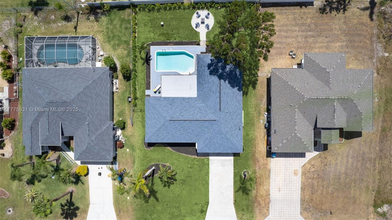 1424 SW 49th Street, Cape Coral, FL 33914 Photo