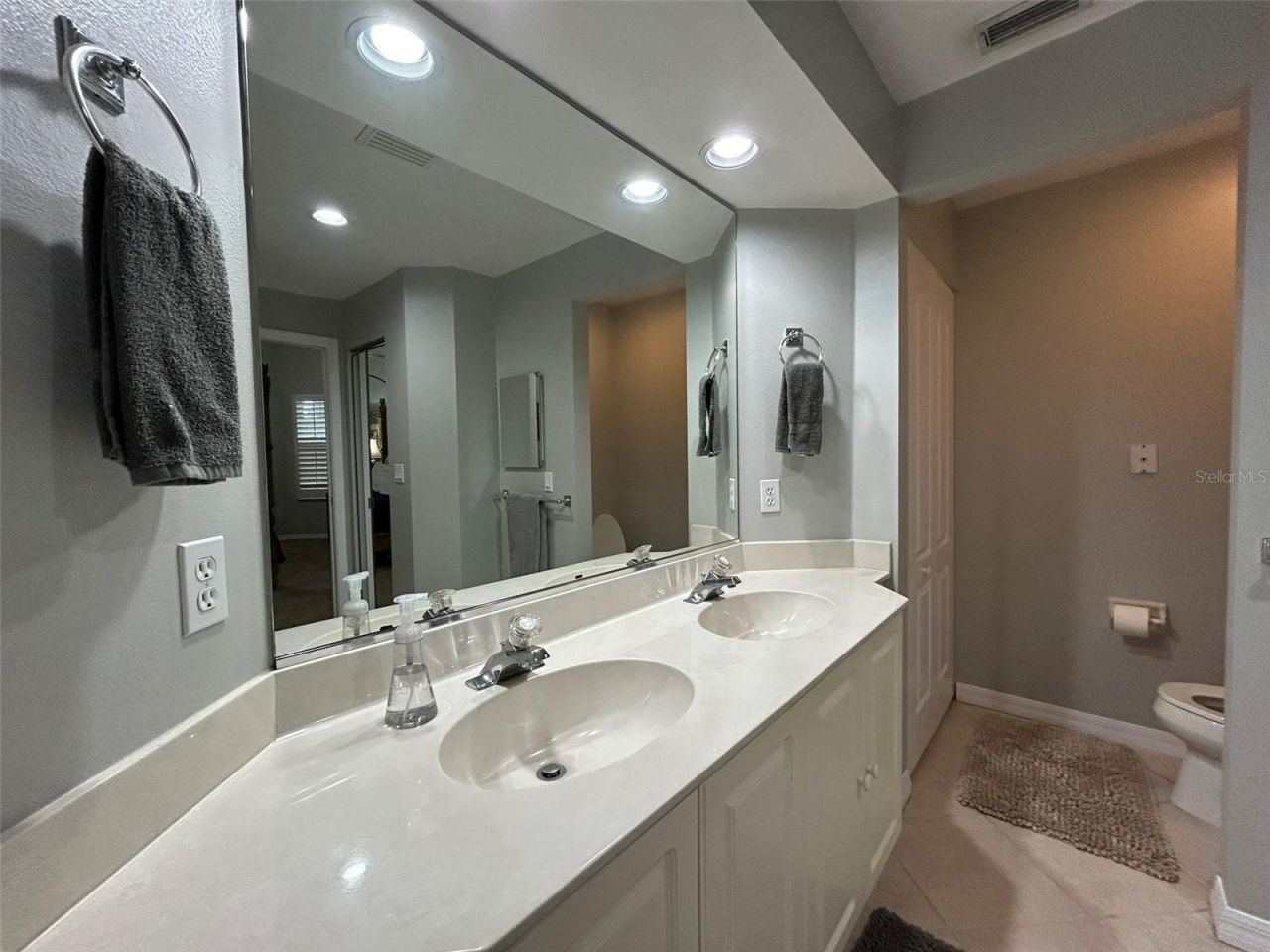 3706 54th Drive W, Unit 204, Bradenton, FL 34210 Photo