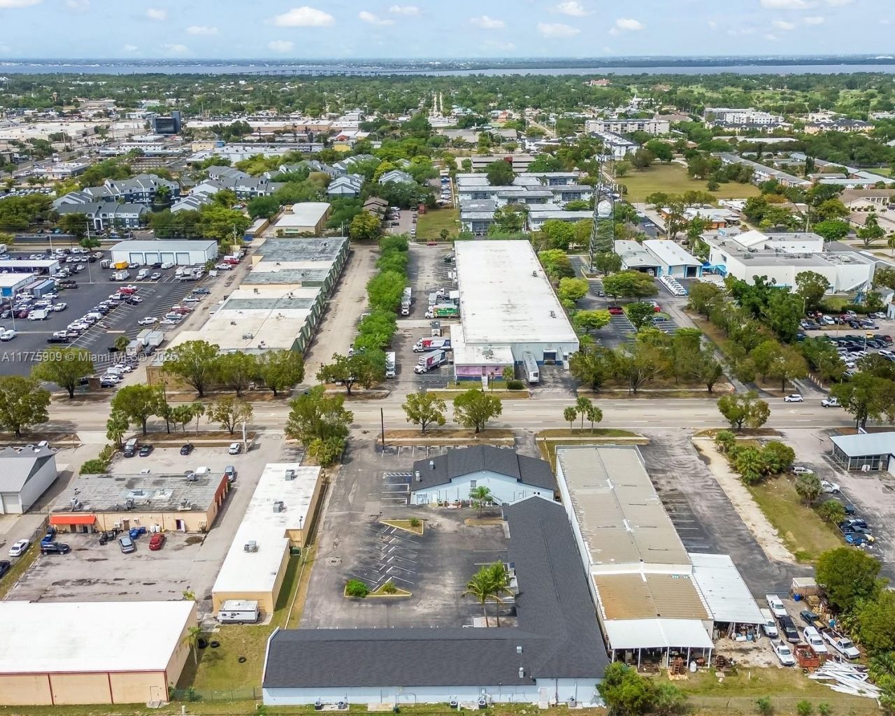 3775 Fowler St, Fort Myers, FL 33901 Photo