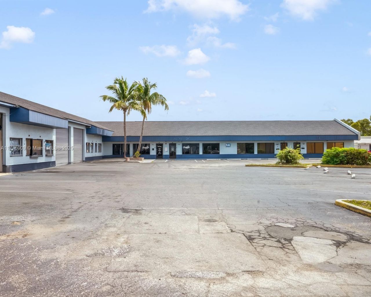 3775 Fowler St, Fort Myers, FL 33901 Photo