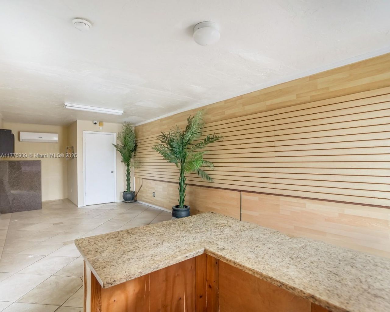 3775 Fowler St, Fort Myers, FL 33901 Photo