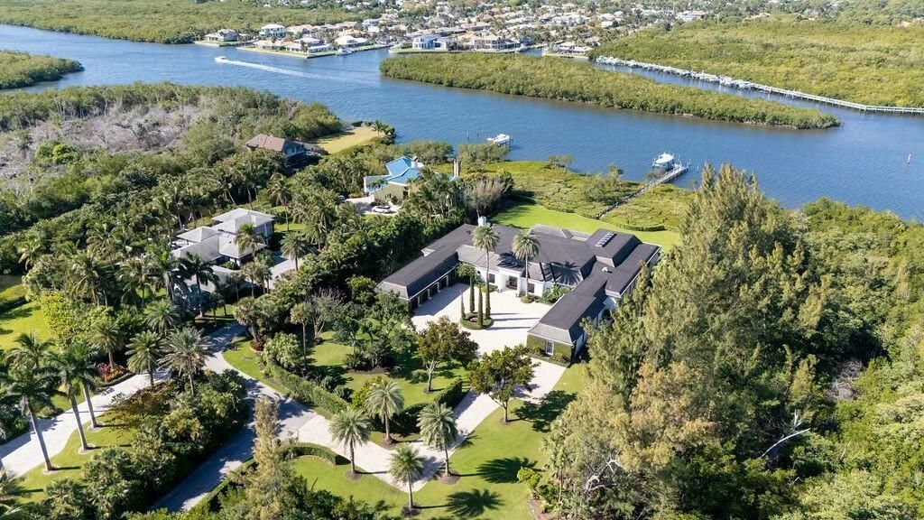 100 Harbor Way, Jupiter Island, FL 33455 Photo