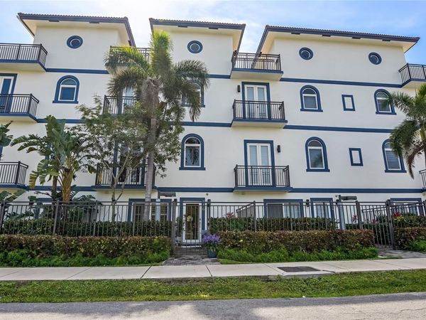 816 NE 7th Street, Unit C, Fort Lauderdale, FL 33004