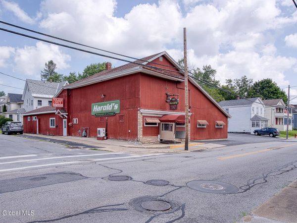 176 W Fulton Street, Fulton, NY 12078