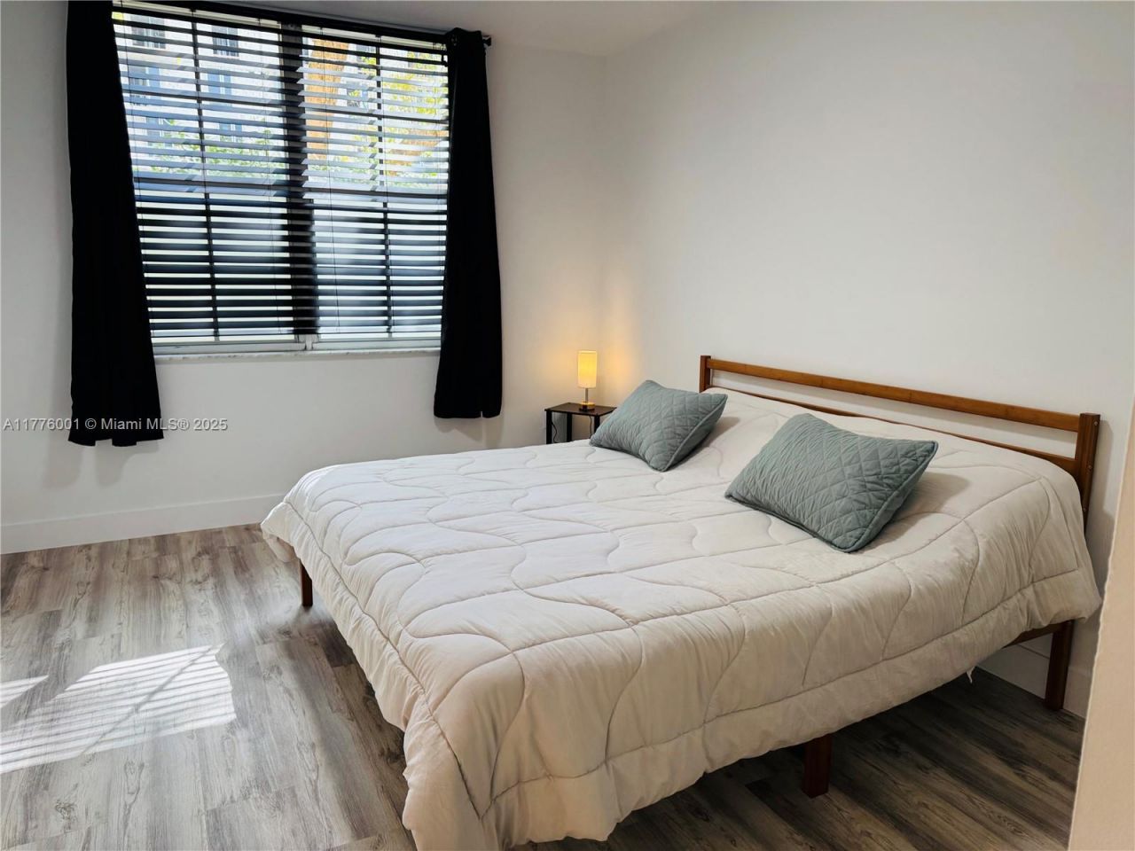 19555 E Country Club Dr, Unit 8108, Aventura, FL 33180 Photo