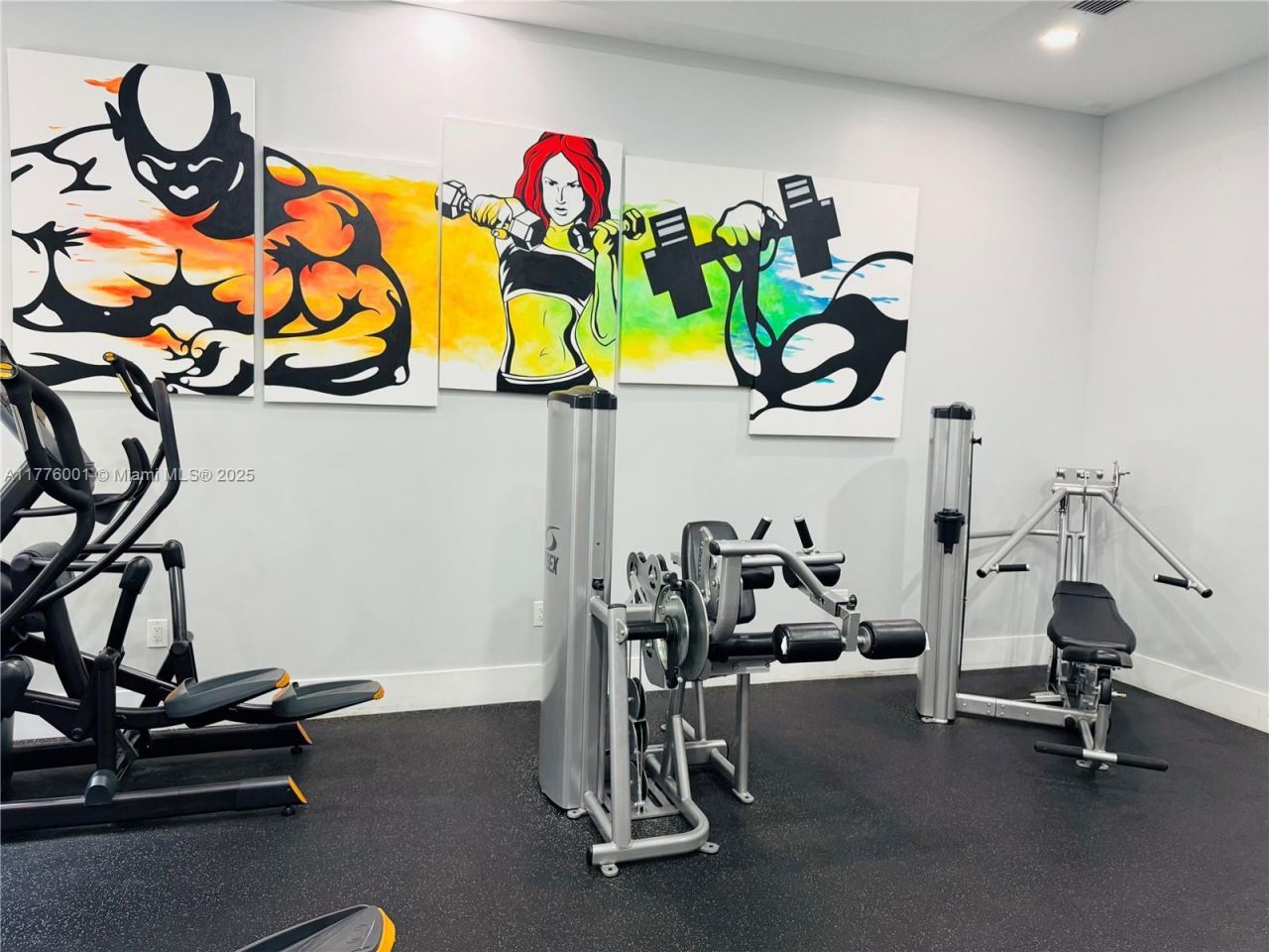 19555 E Country Club Dr, Unit 8108, Aventura, FL 33180 Photo