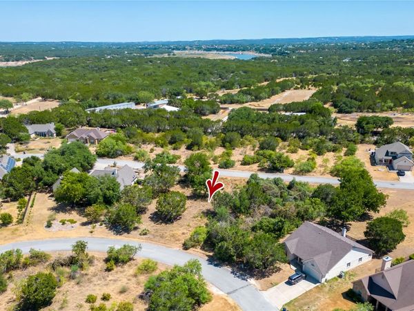 222 Wesley Ridge DR, Spicewood, TX 78669