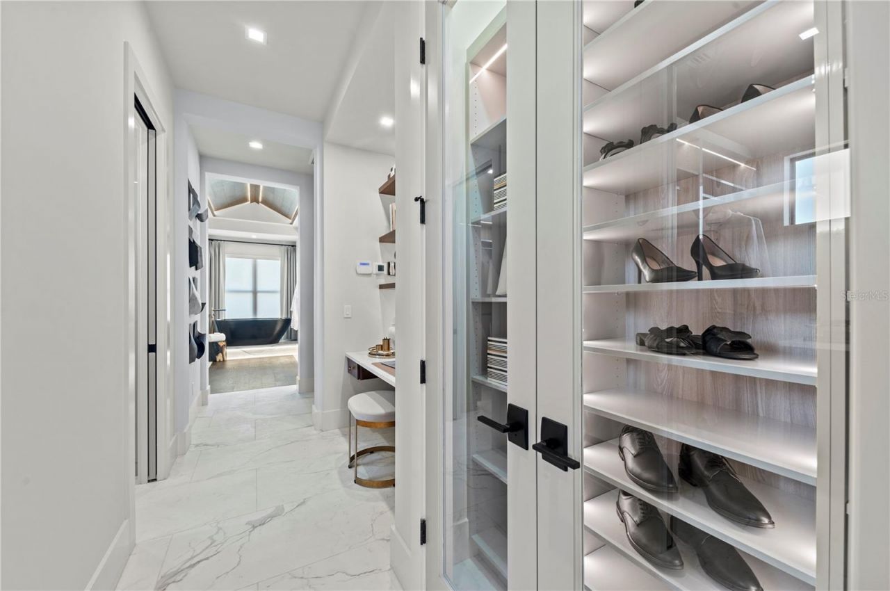 800 Blue Shell Loop, Sarasota, FL 34240 Photo