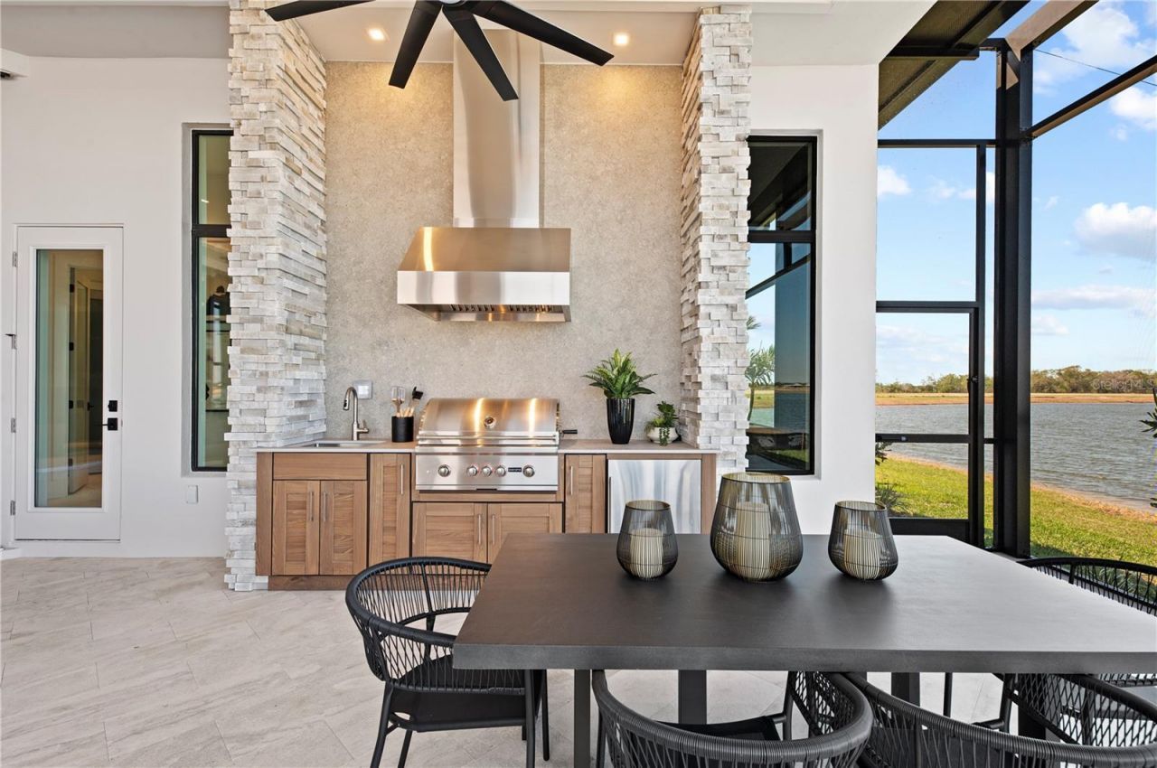 800 Blue Shell Loop, Sarasota, FL 34240 Photo