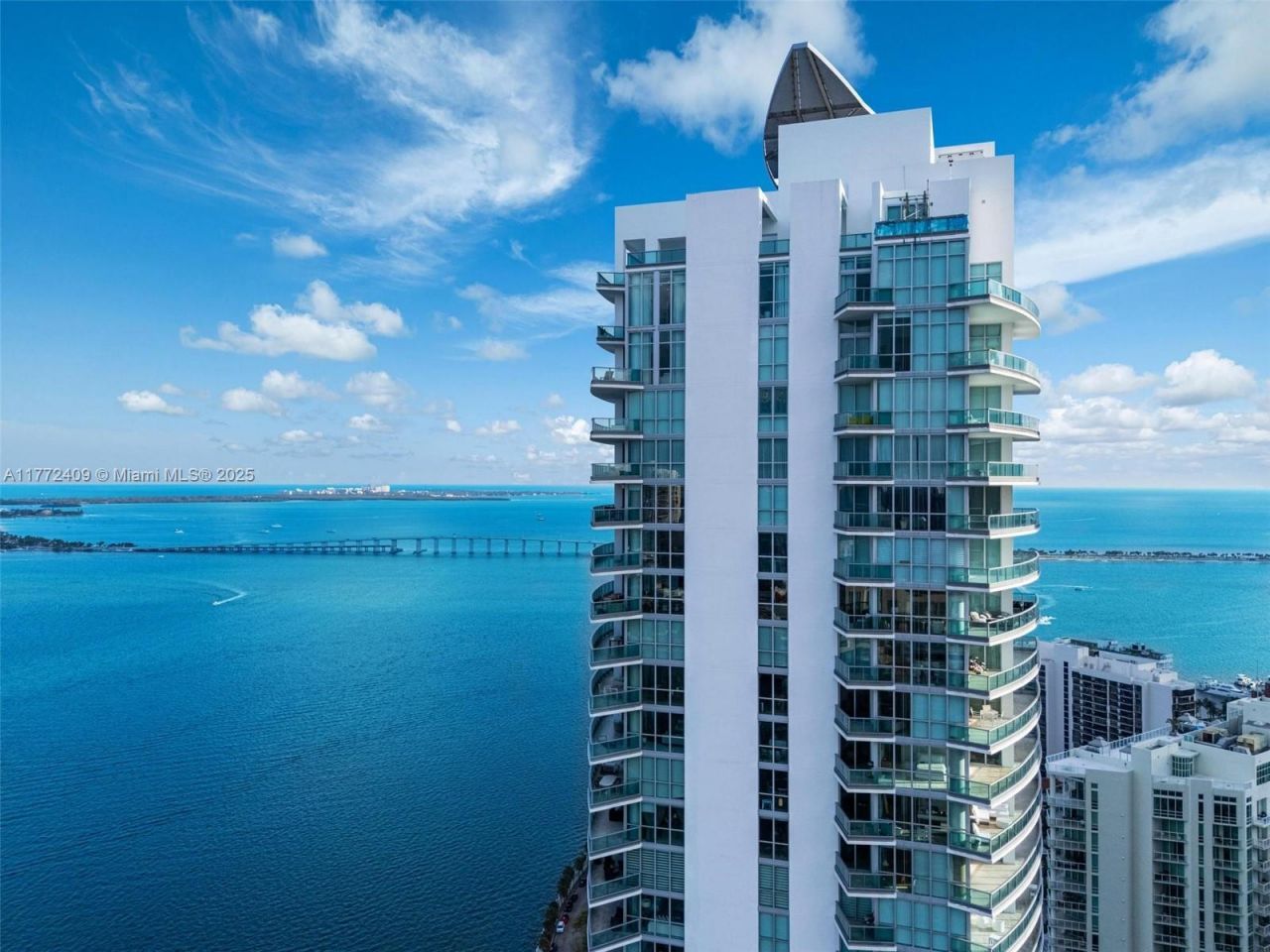 1331 Brickell Bay Dr, Unit 3305, Miami, FL 33131 Photo