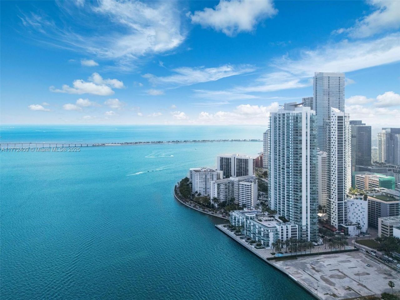 1331 Brickell Bay Dr, Unit 3305, Miami, FL 33131 Photo