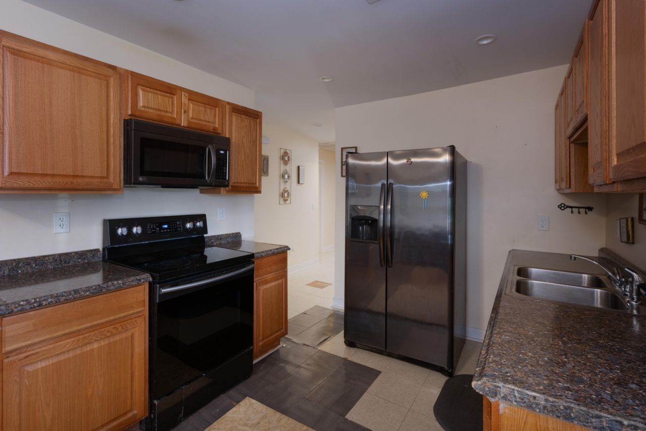 126 N Hwy 52 Photo 28