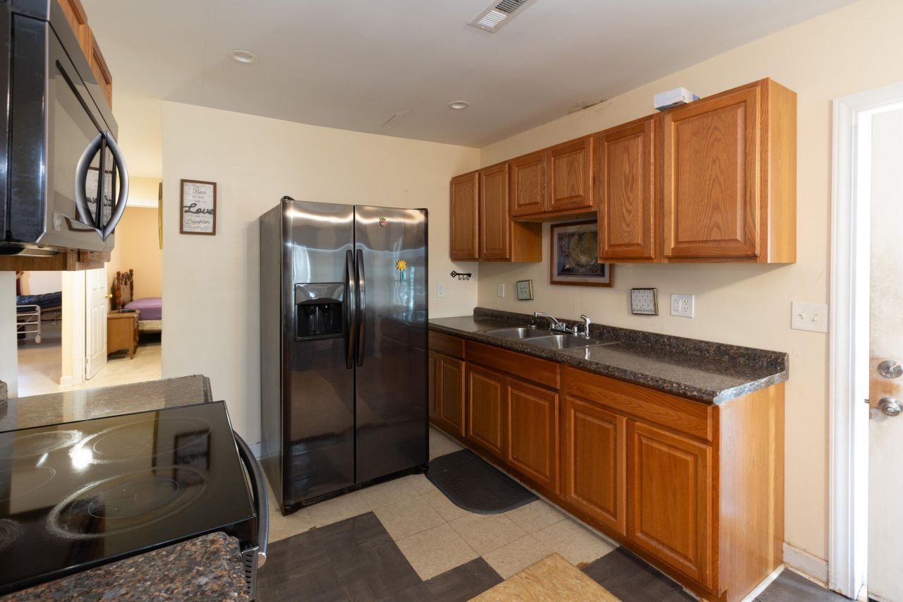 126 N Hwy 52 Photo 29