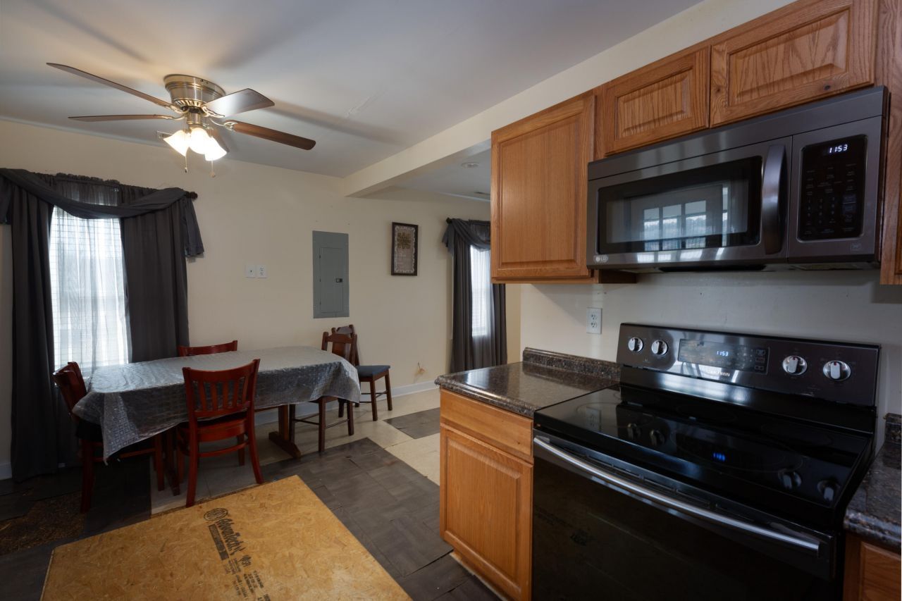 126 N Hwy 52 Photo 30