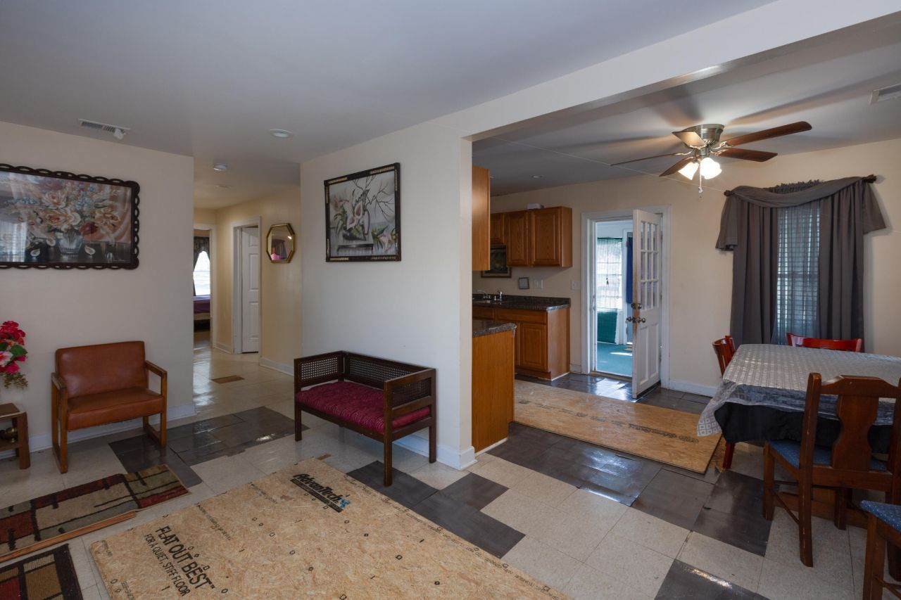 126 N Hwy 52 Photo 36