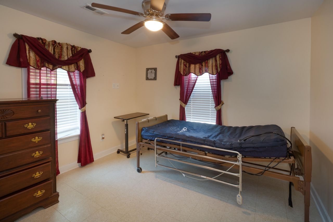 126 N Hwy 52 Photo 39