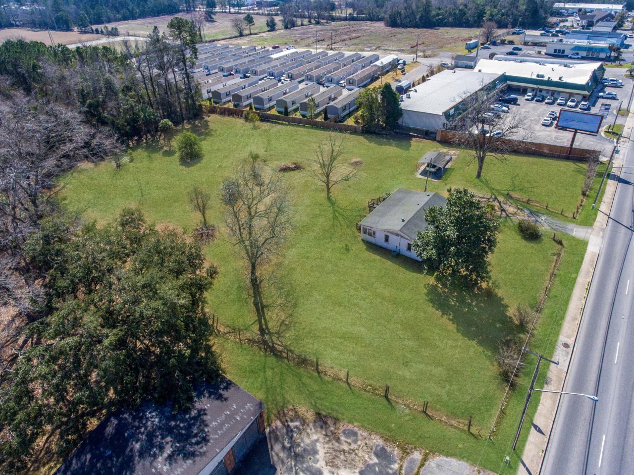 126 N Hwy 52 Photo 4