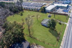 126 N Hwy 52 photo 4