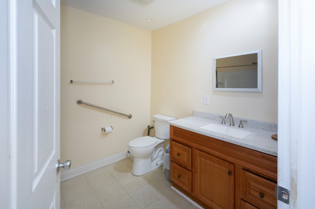 126 N Hwy 52 Photo 43