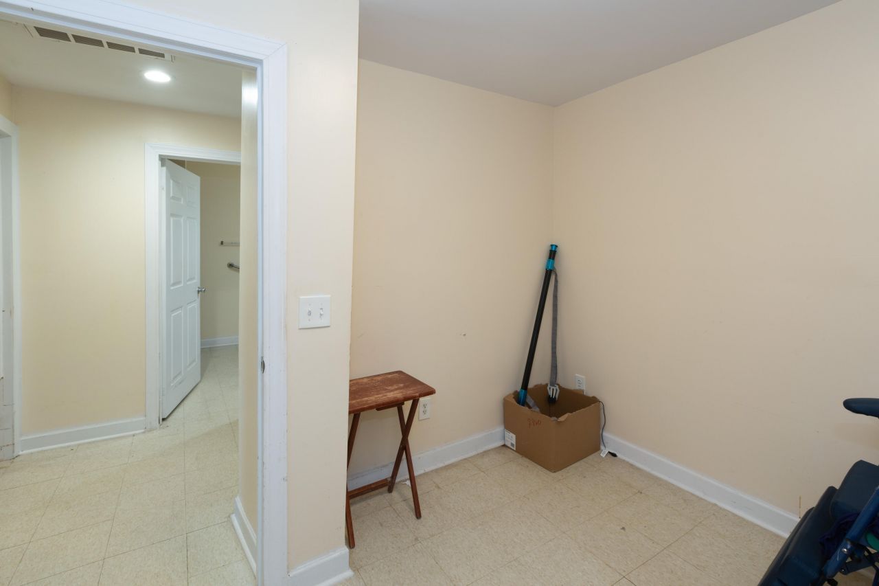 126 N Hwy 52 Photo 45