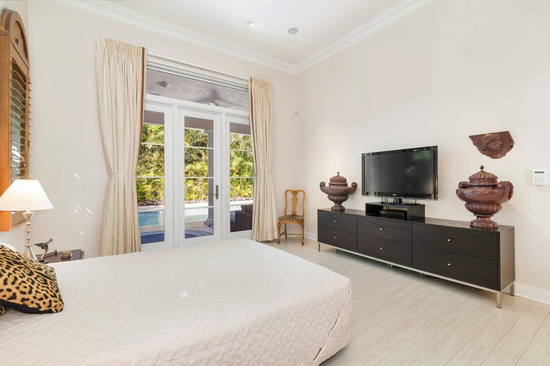 710 N County Road, Palm Beach, FL 33480 Photo