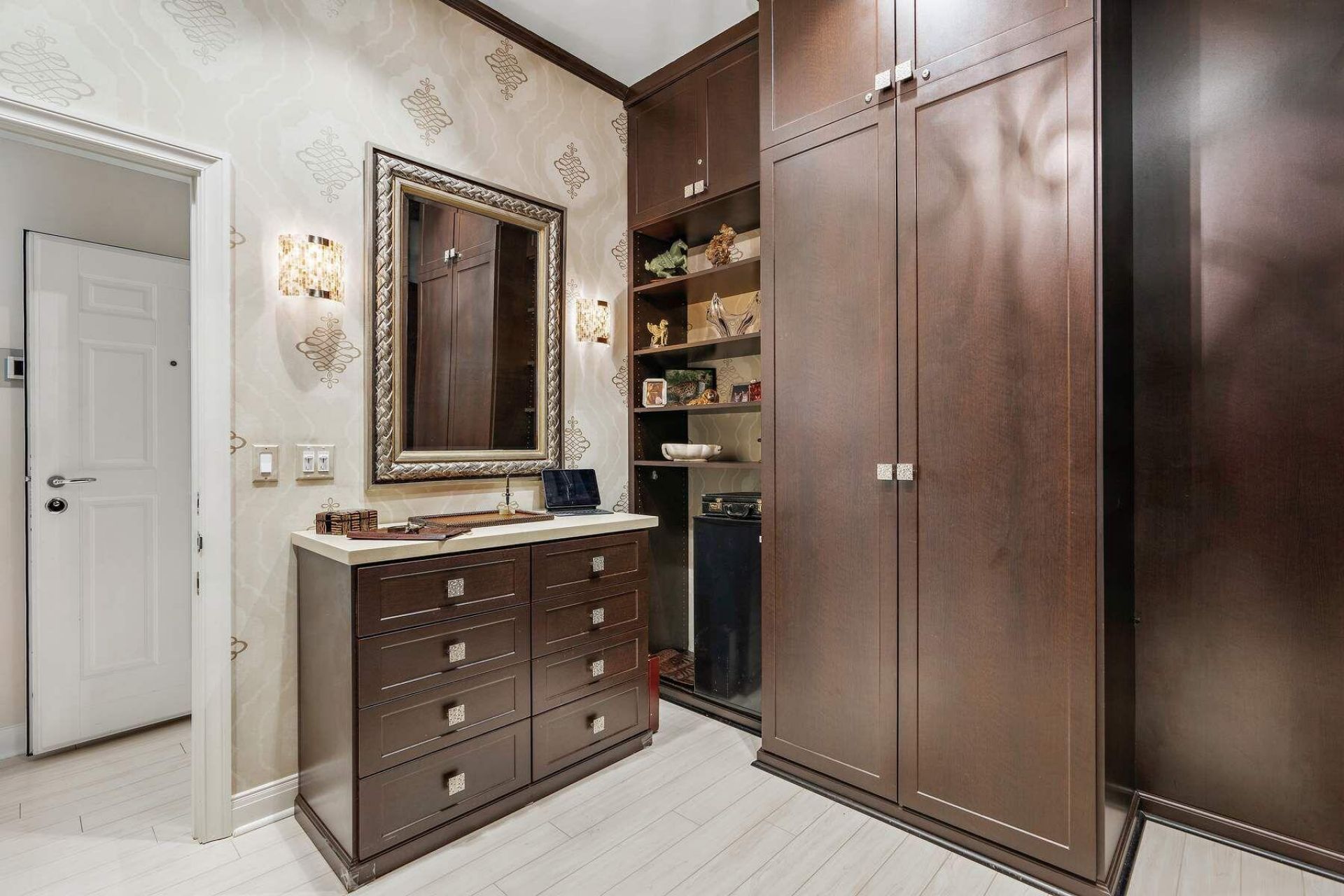 710 N County Road, Palm Beach, FL 33480 Photo