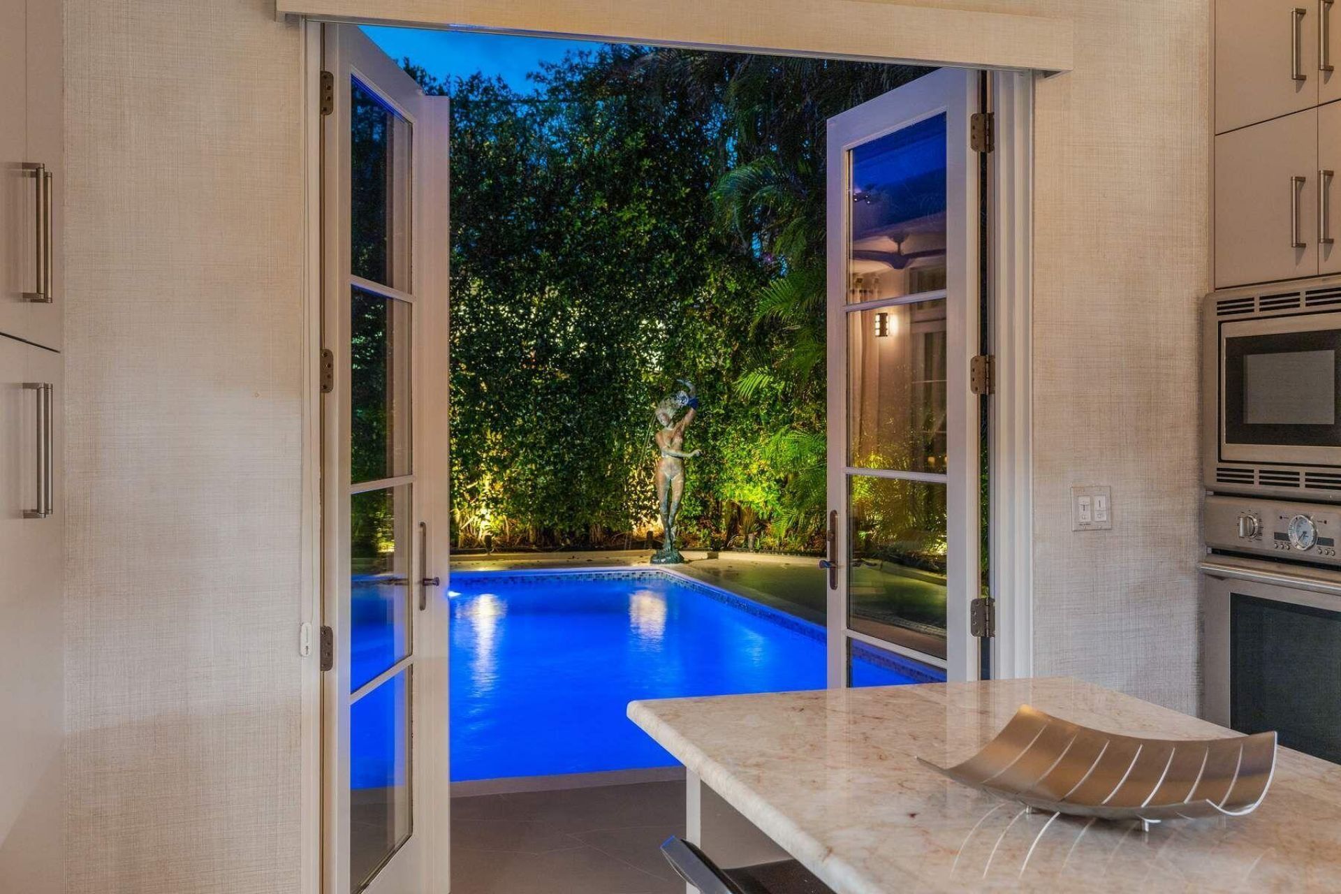 710 N County Road, Palm Beach, FL 33480 Photo