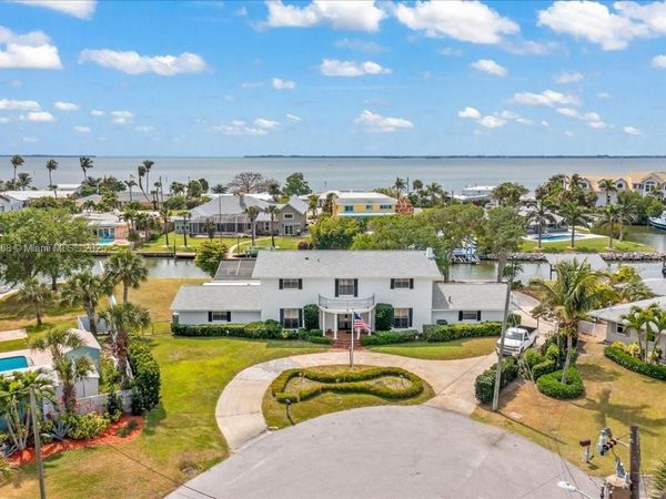 Cocoa Beach, FL 32931