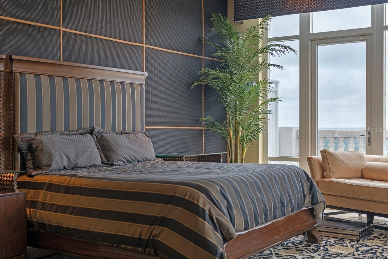 100 S Eola Drive, Unit 119, Orlando, FL 32801 Photo