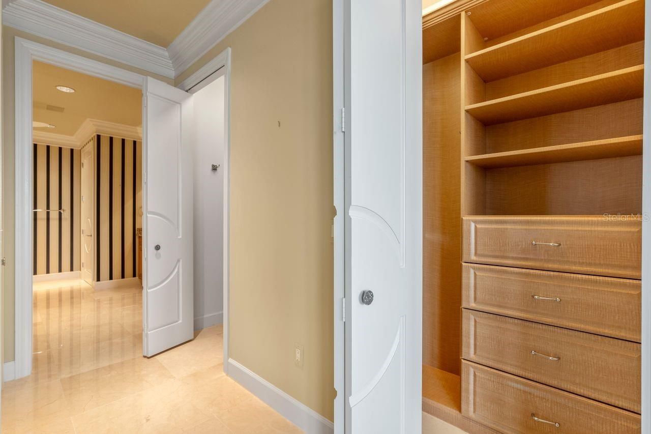 100 S Eola Drive, Unit 119, Orlando, FL 32801 Photo