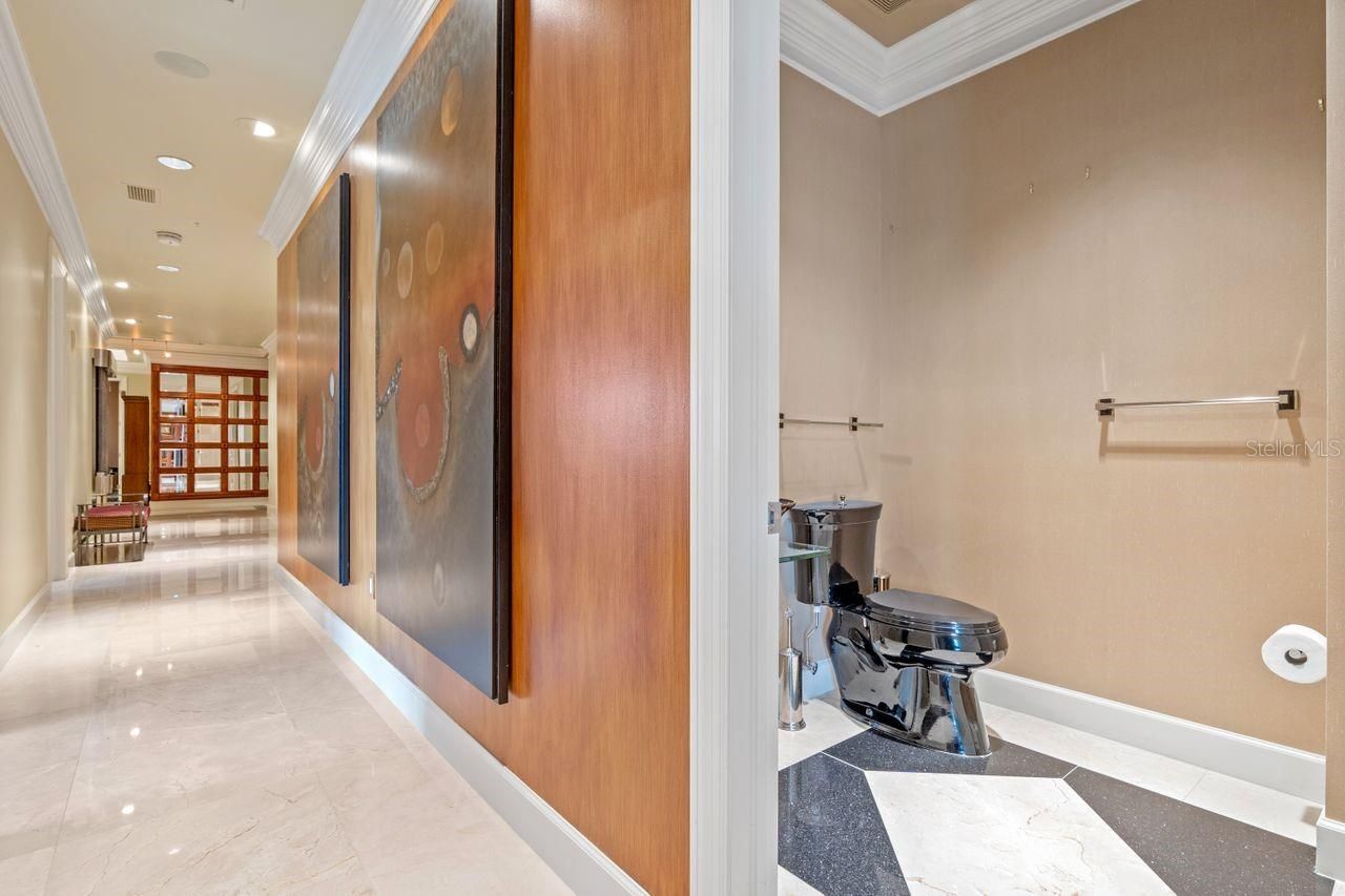 100 S Eola Drive, Unit 119, Orlando, FL 32801 Photo