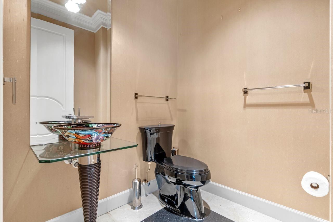 100 S Eola Drive, Unit 119, Orlando, FL 32801 Photo