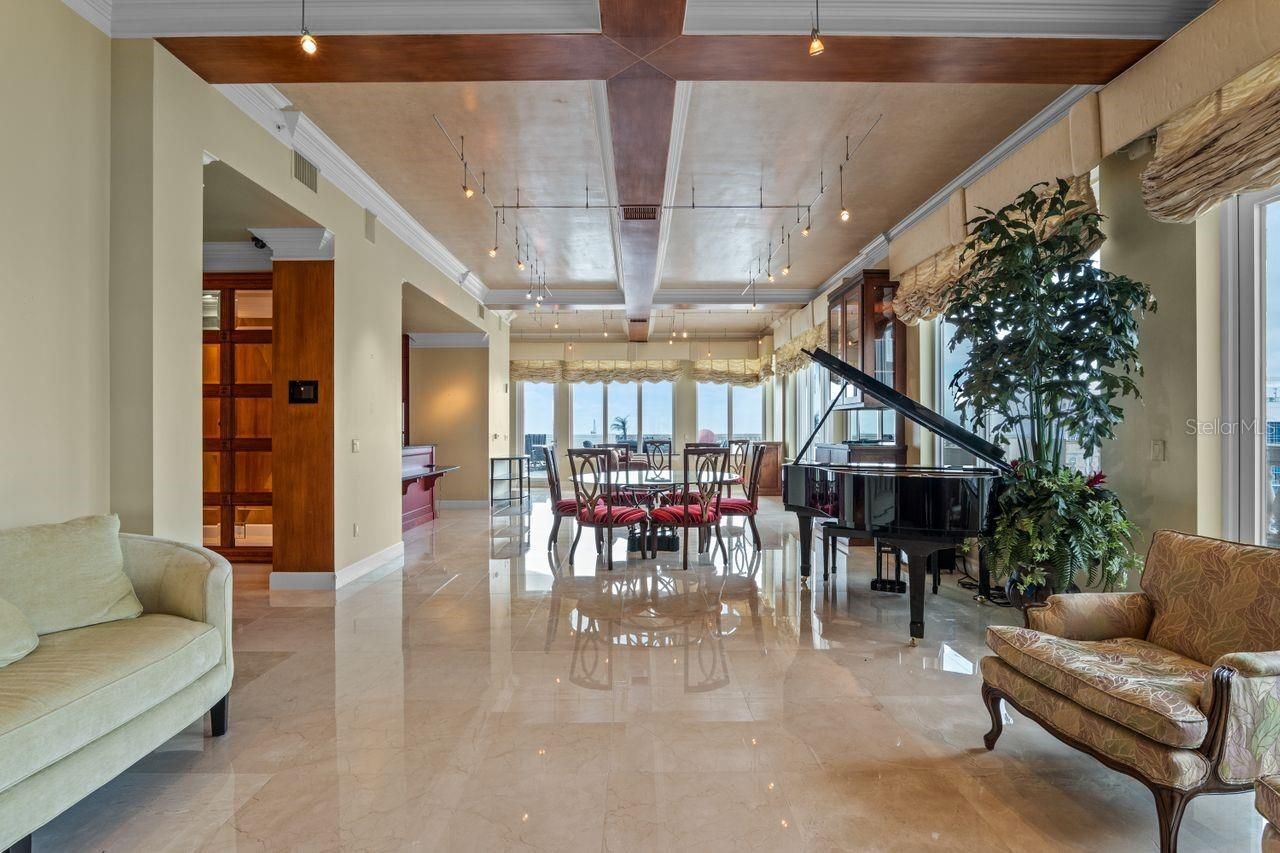 100 S Eola Drive, Unit 119, Orlando, FL 32801 Photo