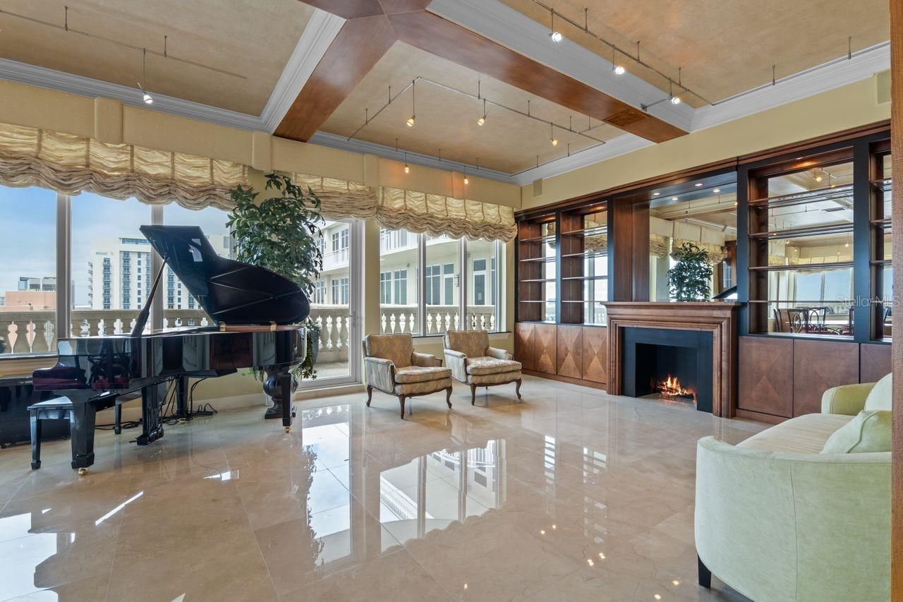 100 S Eola Drive, Unit 119, Orlando, FL 32801 Photo