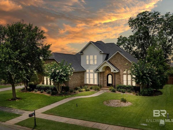 9518 Bella Drive, Daphne, AL 36526
