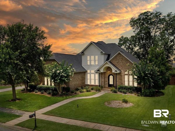 9518 Bella Drive, Daphne, AL 36526