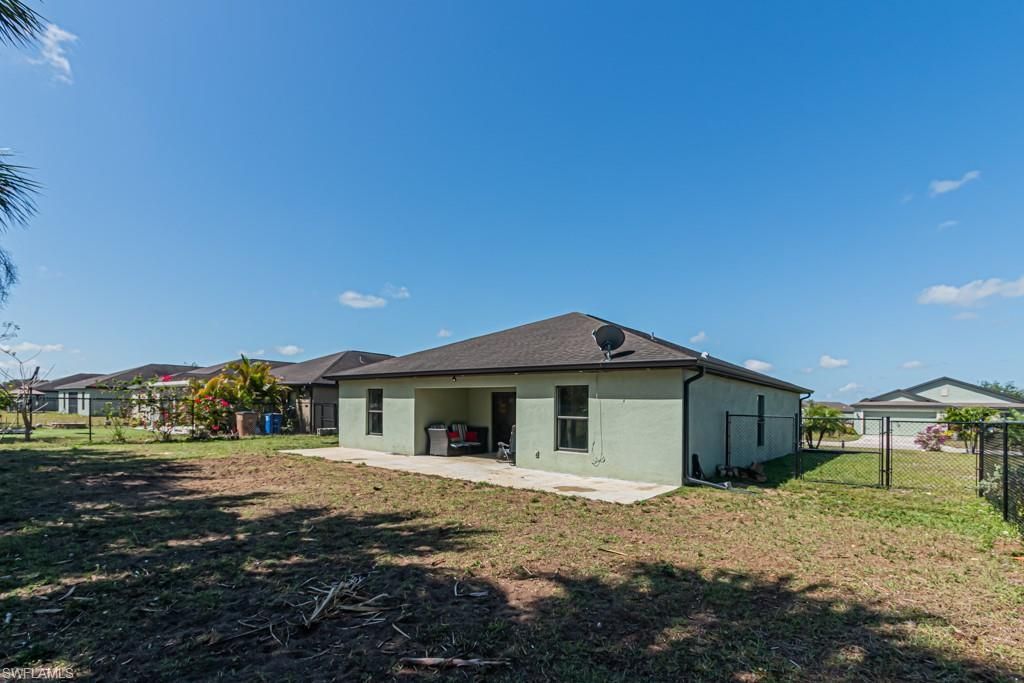 163 Shadow Lakes Dr, Lehigh Acres, FL 33974 Photo