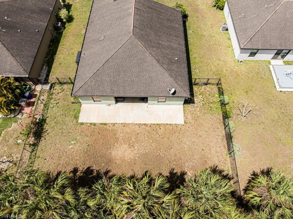 163 Shadow Lakes Dr, Lehigh Acres, FL 33974 Photo