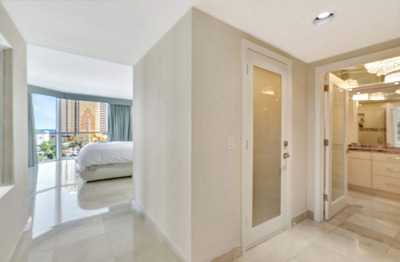 16400 Collins Avenue, Unit 641, Sunny Isles Beach, FL 33160 Photo