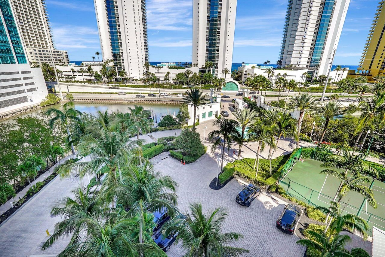 16400 Collins Avenue, Unit 641, Sunny Isles Beach, FL 33160 Photo