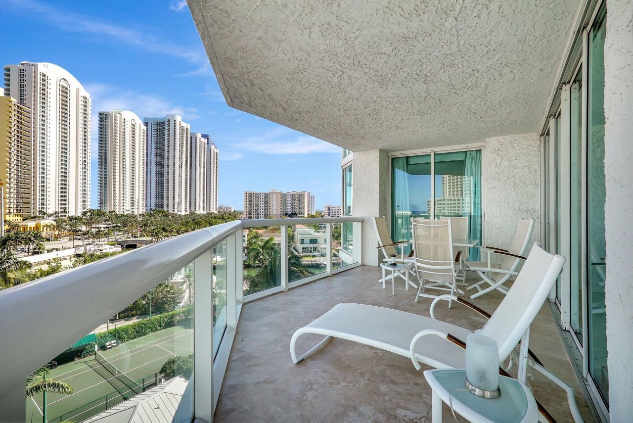 16400 Collins Avenue, Unit 641, Sunny Isles Beach, FL 33160 Photo