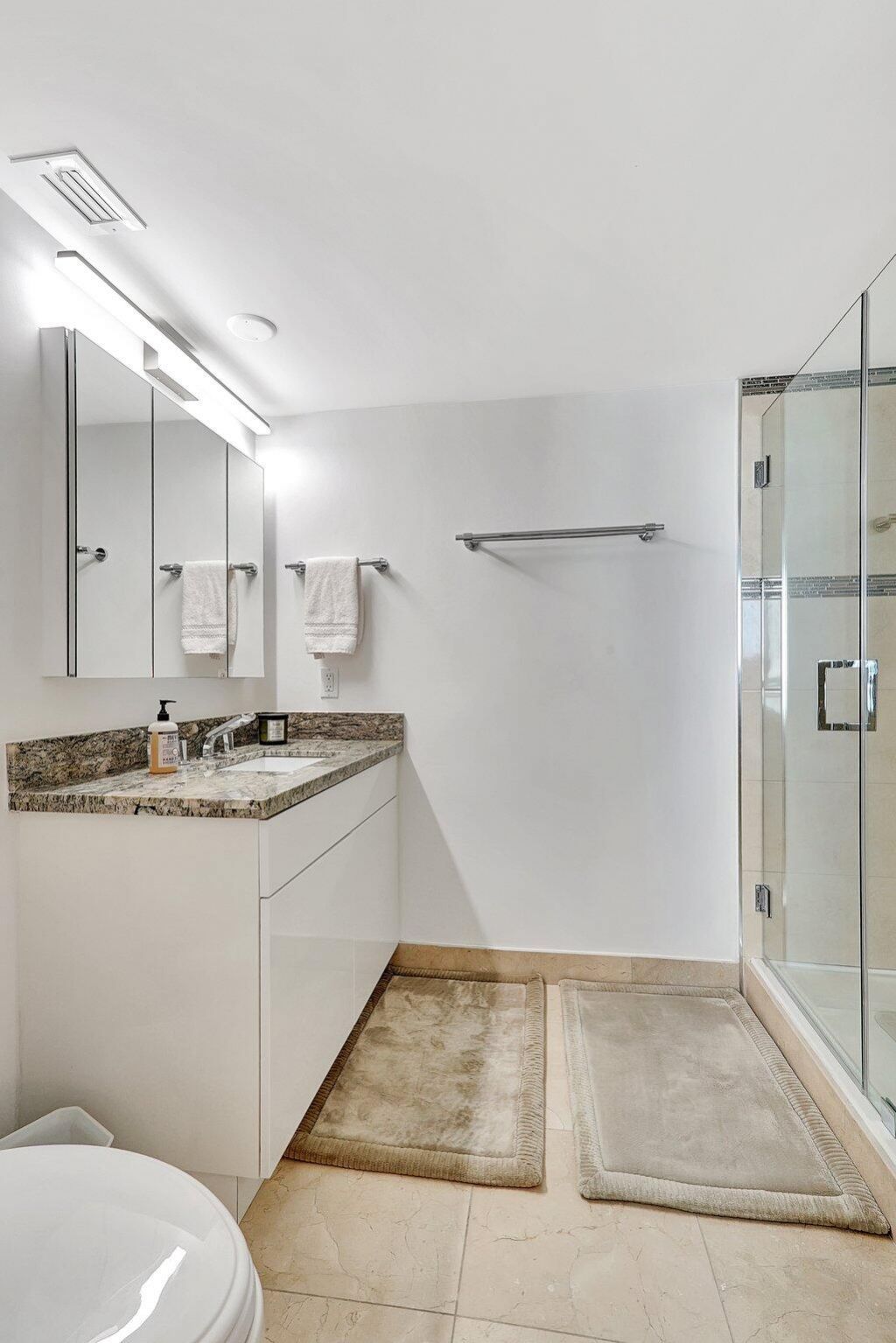 16400 Collins Avenue, Unit 641, Sunny Isles Beach, FL 33160 Photo