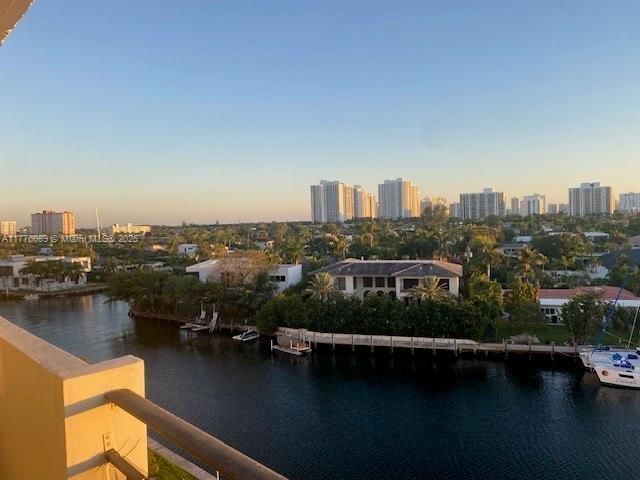 401 Golden Isles Dr, Unit 712, Hallandale Beach, FL 33009 Photo