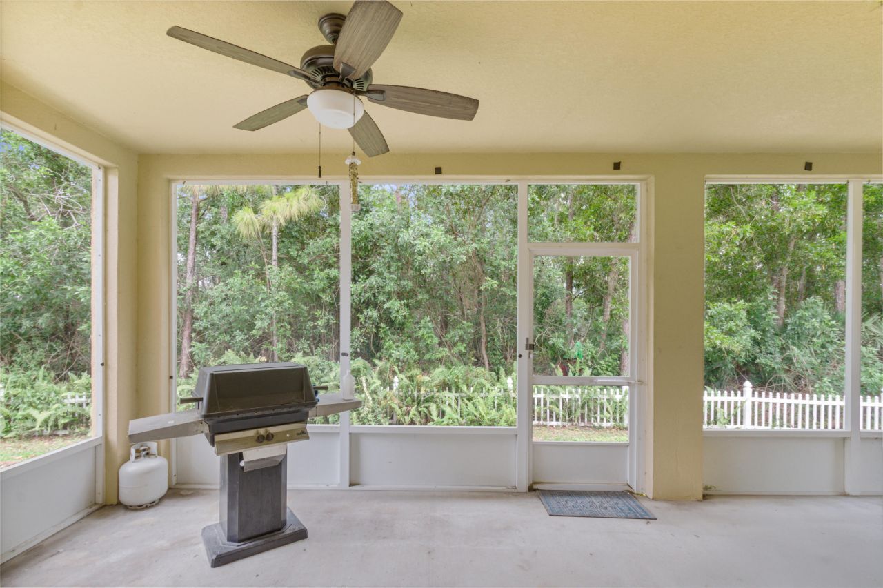 6102 NW Painted Bunting Court, Port Saint Lucie, FL 34986 Photo